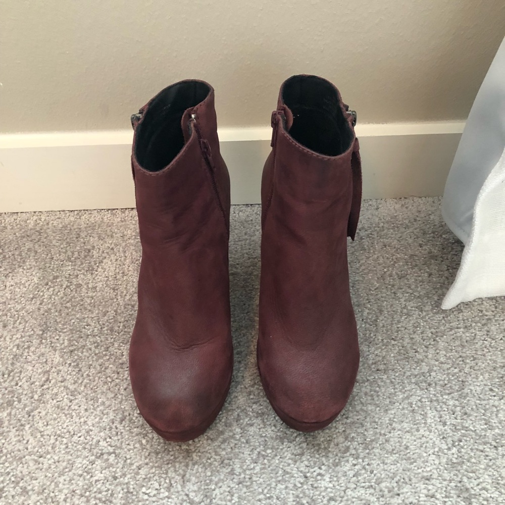 Steve Madden Platform Booties